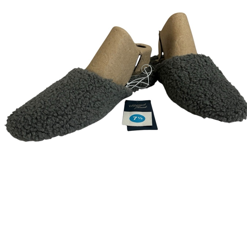 Universal Thread Slippers Womens 7.5 Margot Mules Gray Faux Fur Comfort Slip On - Picture 14 of 16
